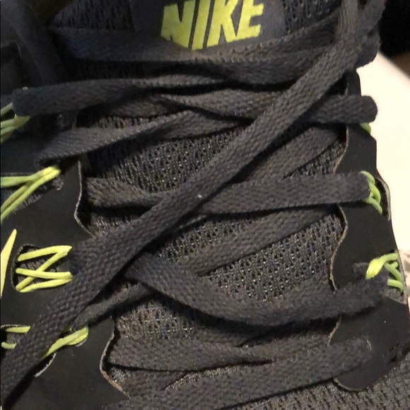 Used shoes by Nike size 10 - Picture 6 of 10